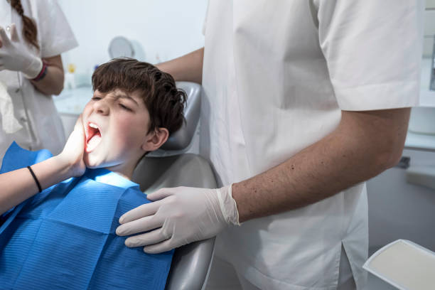 Best Urgent Dental Care for Toothache in Vandalia, MO